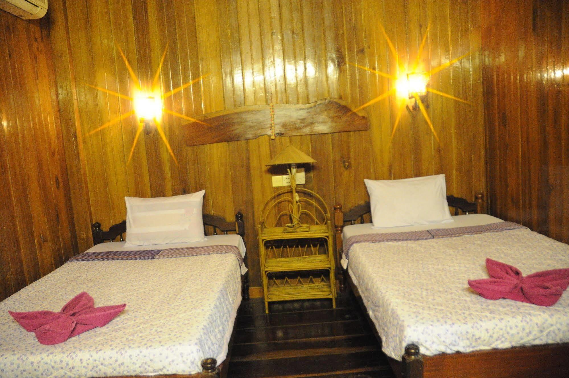 Big Lyna Villa Siem Reap Eksteriør billede