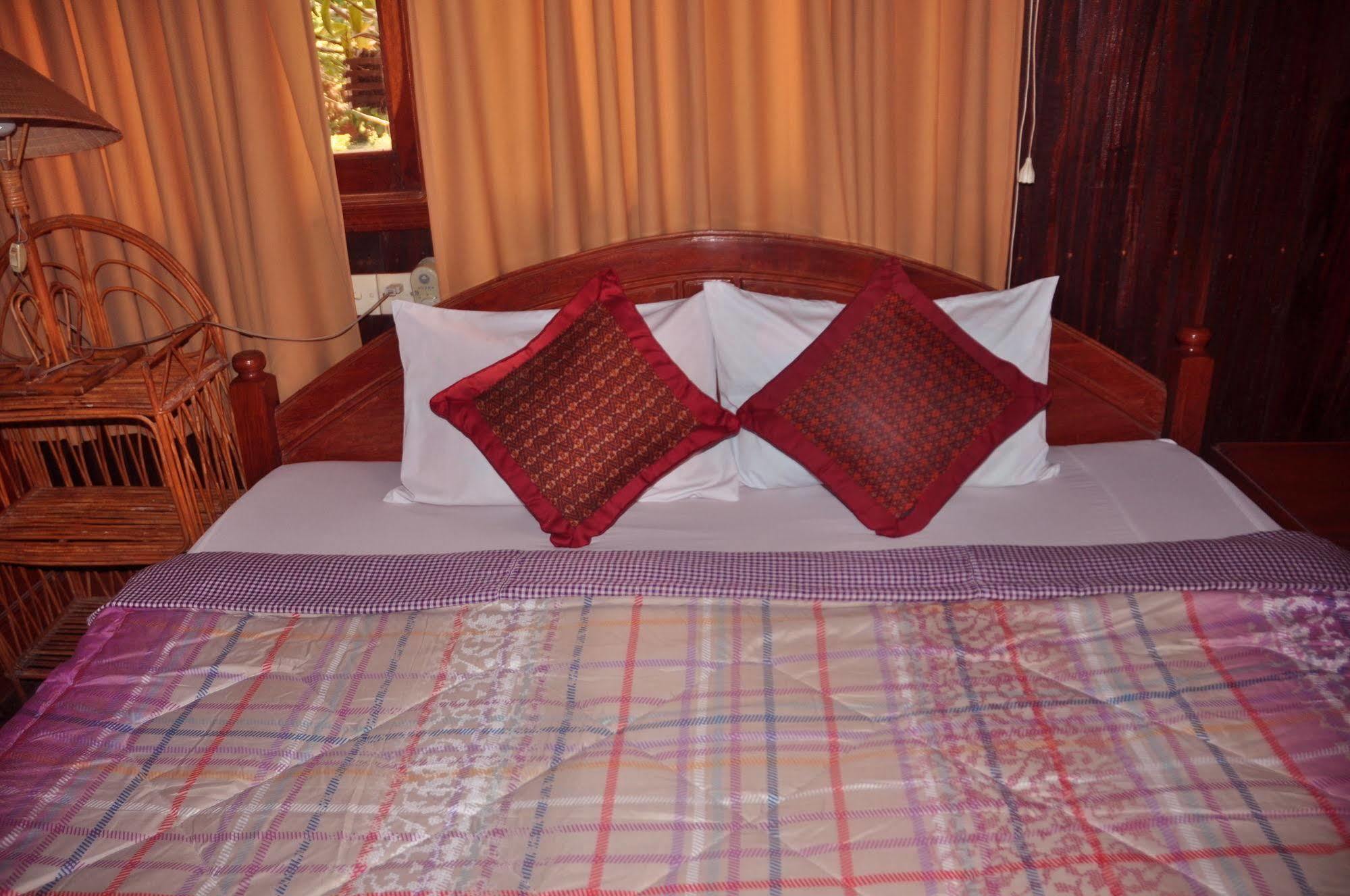 Big Lyna Villa Siem Reap Eksteriør billede